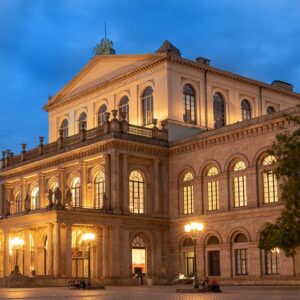 Opernhaus Hannover am Abend